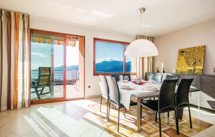 Image No.15-3 Bed Property for sale