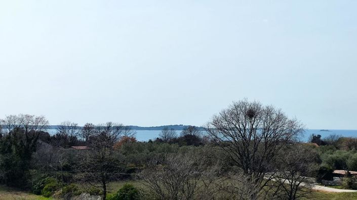 Image No.17-4 Bed Property for sale