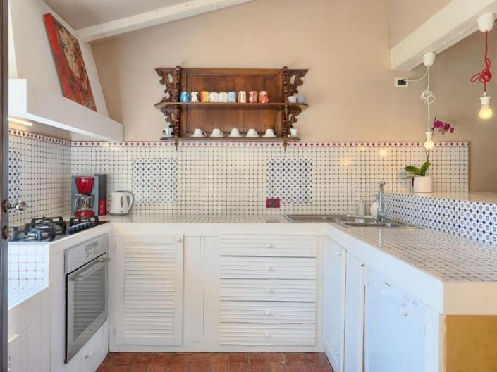 Image No.14-4 Bed Property for sale