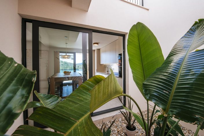 Image No.13-3 Bed Property for sale