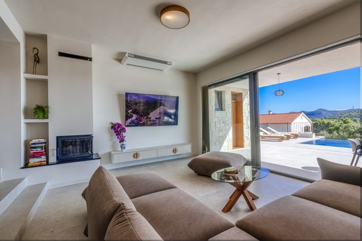 Image No.4-3 Bed Property for sale