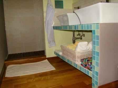 Image No.9-4 Bed Property for sale