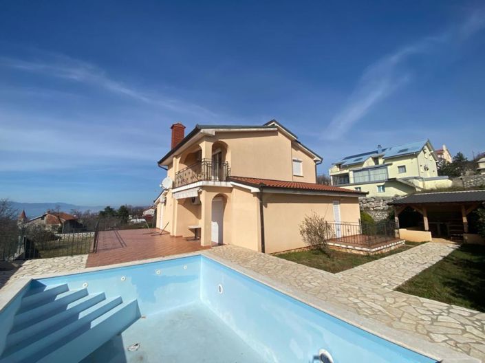 Image No.2-4 Bed Property for sale