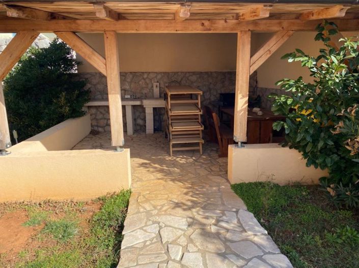 Image No.24-4 Bed Property for sale