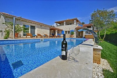 4 Bed Property for sale