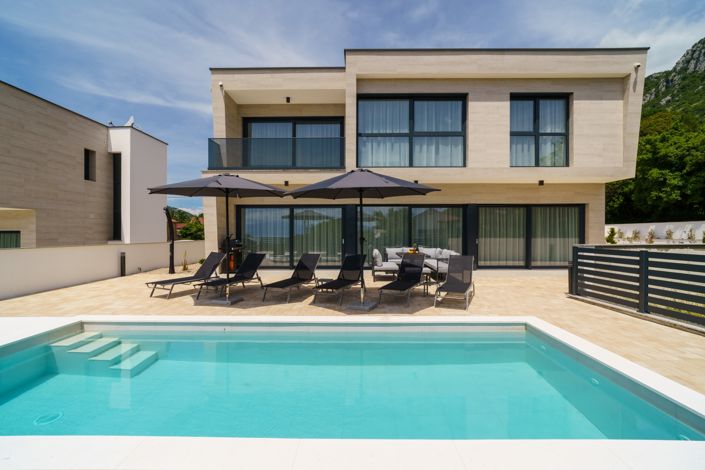 Image No.2-3 Bed Property for sale