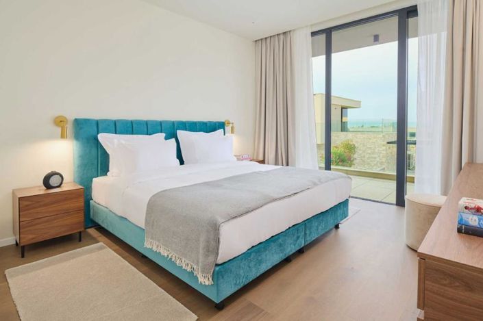 Image No.19-5 Bed Property for sale