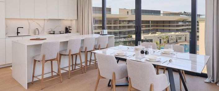 Image No.25-5 Bed Property for sale