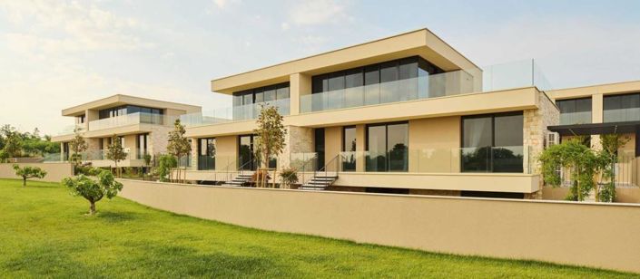 Image No.6-5 Bed Property for sale