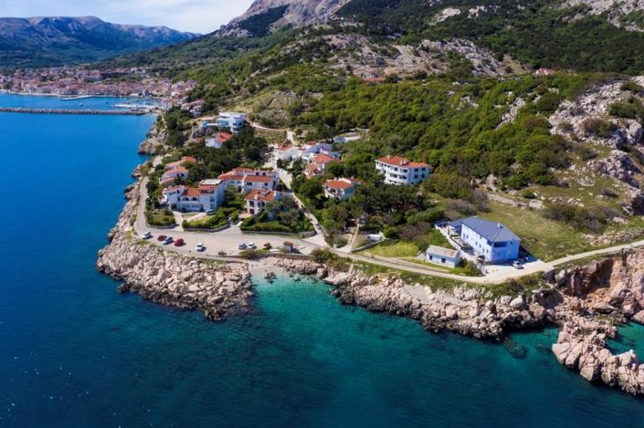 Image No.6-5 Bed Property for sale