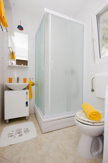 Image No.20-3 Bed Property for sale