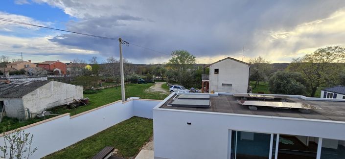 Image No.22-6 Bed Property for sale