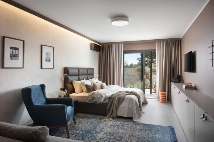 Image No.25-3 Bed Property for sale