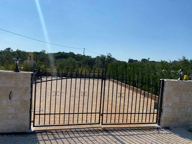 Image No.11-4 Bed Property for sale