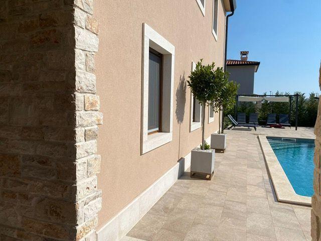 Image No.3-4 Bed Property for sale