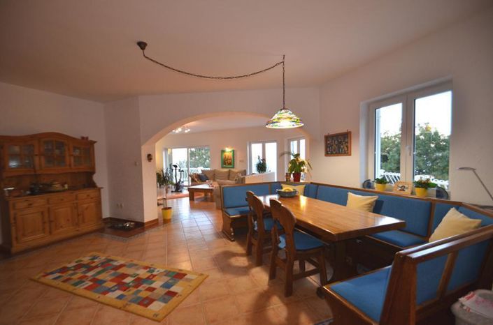 Image No.9-3 Bed Property for sale