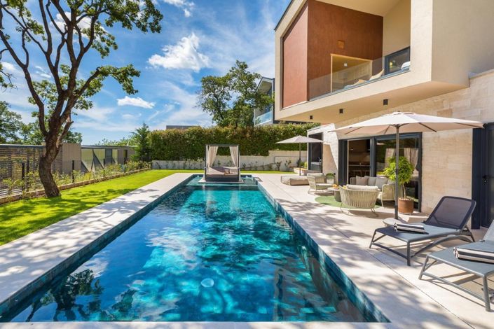 Image No.14-4 Bed Property for sale