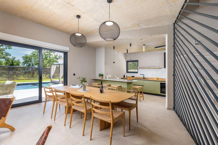 Image No.25-4 Bed Property for sale