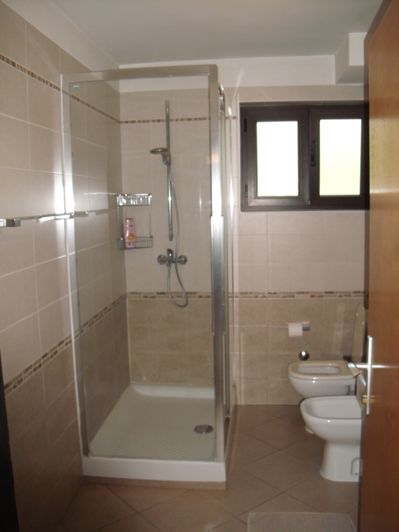 Image No.15-5 Bed Property for sale