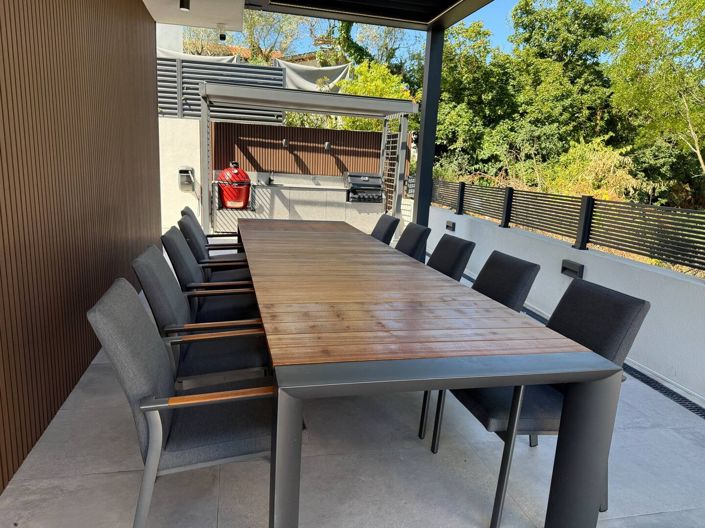 Image No.13-4 Bed Property for sale