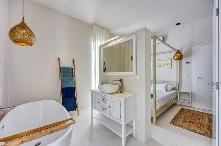 Image No.15-Property for sale