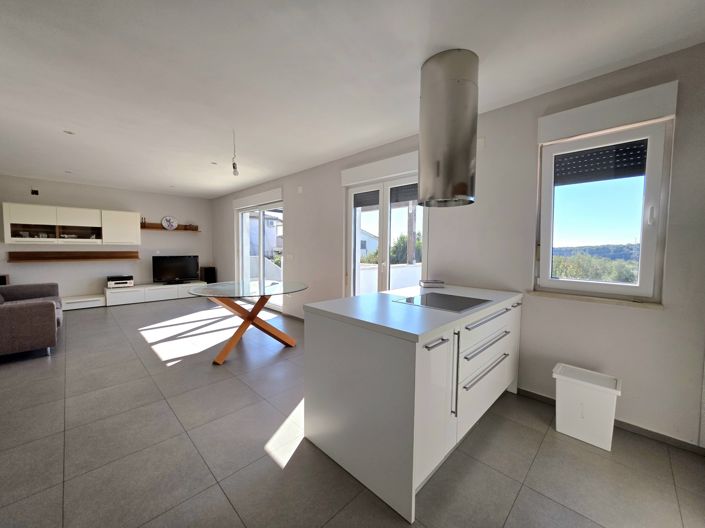 Image No.24-4 Bed Property for sale