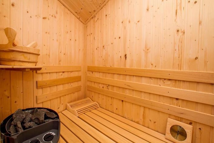 Image No.14-3 Bed Property for sale