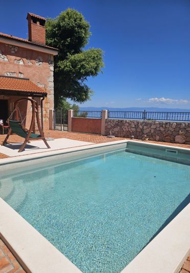 Image No.2-3 Bed Property for sale