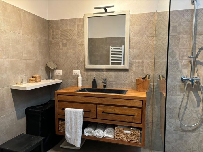 Image No.14-5 Bed Property for sale