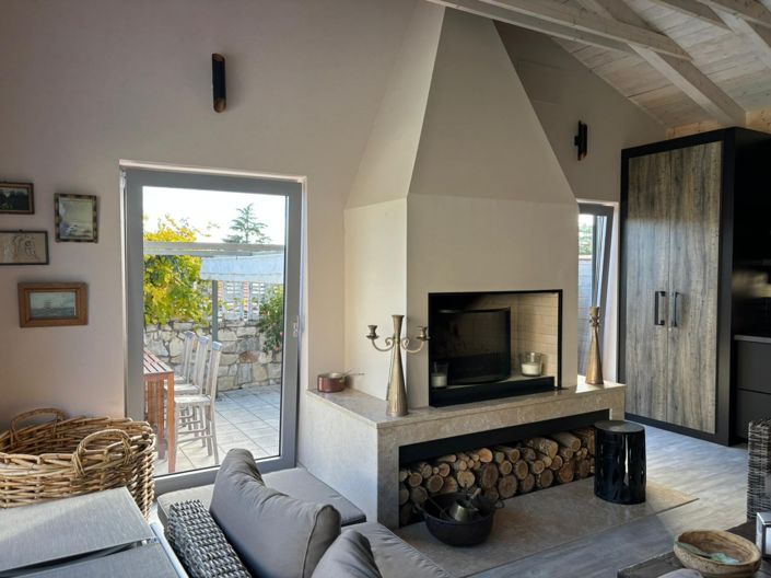 Image No.7-5 Bed Property for sale