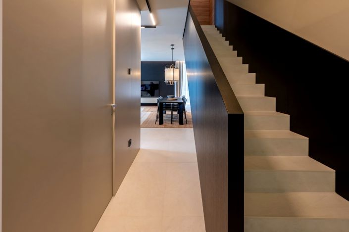 Image No.17-4 Bed Property for sale