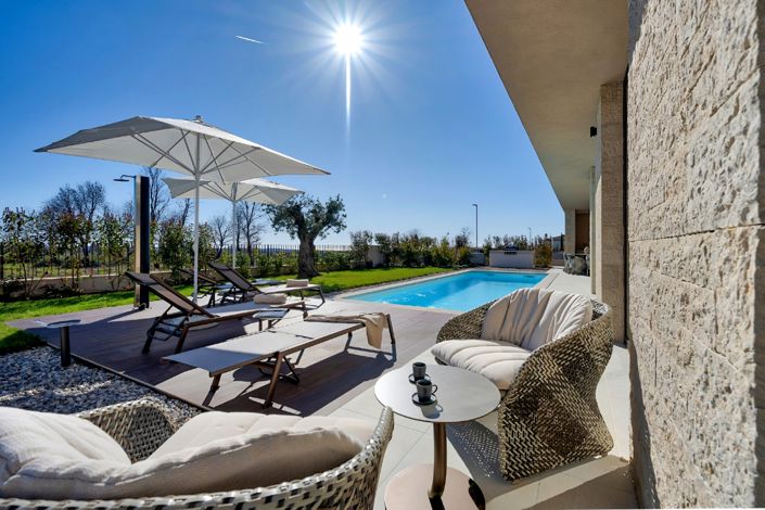 Image No.6-4 Bed Property for sale