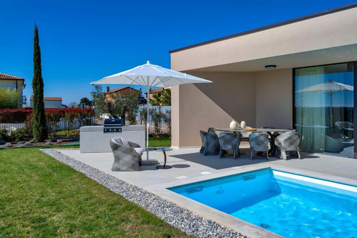 Image No.3-4 Bed Property for sale