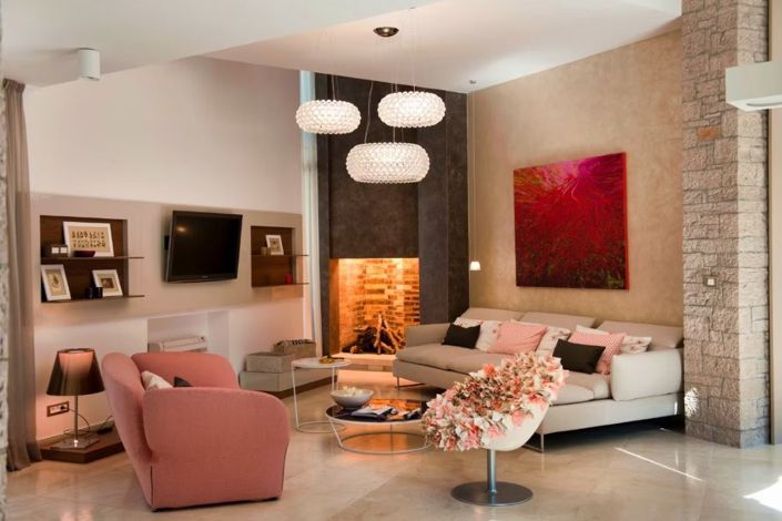 Image No.9-5 Bed Property for sale