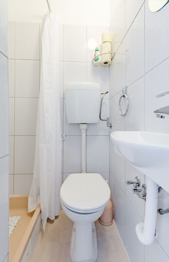 Image No.12-12 Bed Property for sale