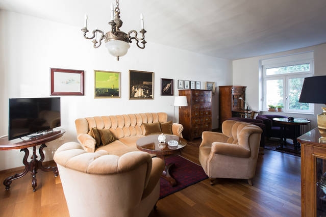 Image No.13-4 Bed Property for sale