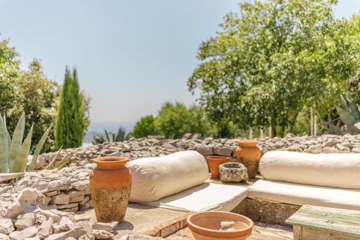 Image No.24-4 Bed Property for sale