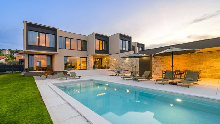 Image No.2-3 Bed Property for sale