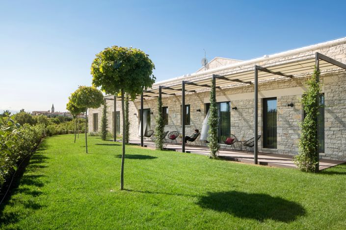 Image No.6-4 Bed Property for sale