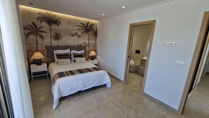 Image No.14-3 Bed Villa for sale