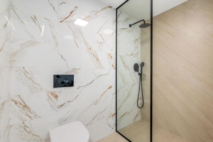 Image No.21-2 Bed Apartment for sale