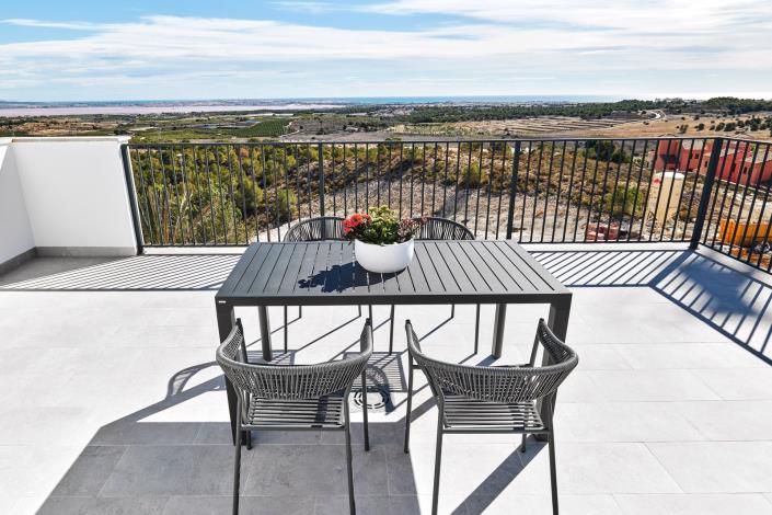 Image No.10-3 Bed Villa for sale