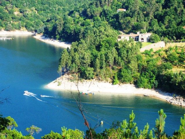 Image No.3-9 Bed House for sale