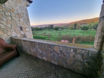 1 - Abrantes, House