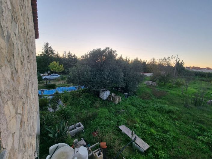 Image No.6-6 Bed House for sale