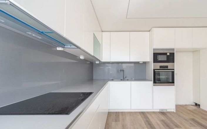 Image No.24-3 Bed House for sale