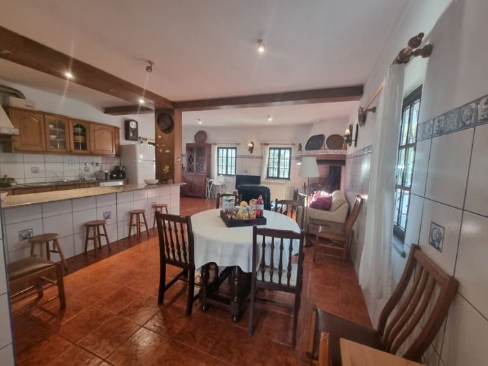 Image No.6-7 Bed House for sale