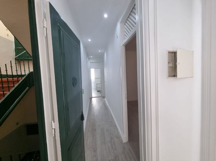 Image No.8-4 Bed Apartment for sale