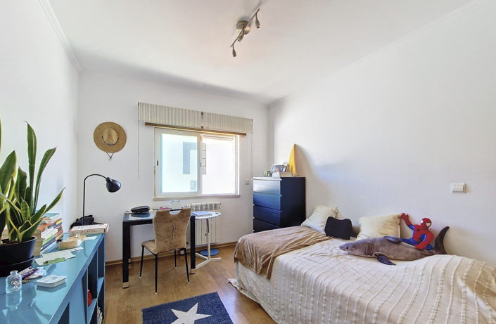 Image No.15-3 Bed Apartment for sale