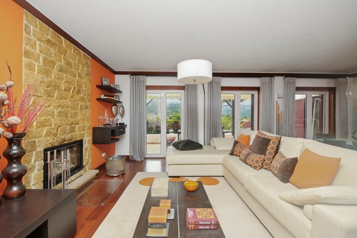 Image No.15-3 Bed House for sale